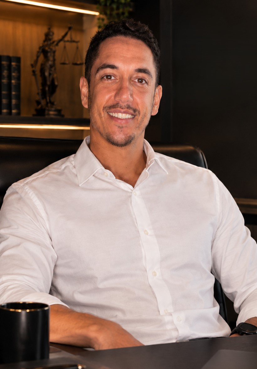 Foto do advogado responsável pelo método Escritório Cheio